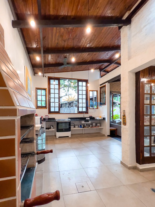 Casa para aluguel de temporada em São Sebastião (Juquehy)