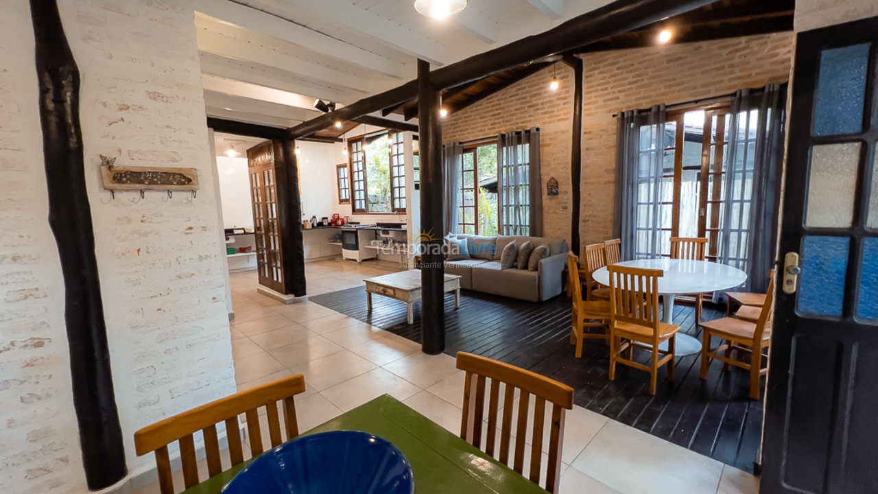 Casa para aluguel de temporada em São Sebastião (Juquehy)