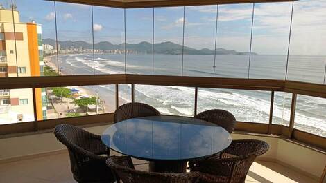 5 suites, frente al mar