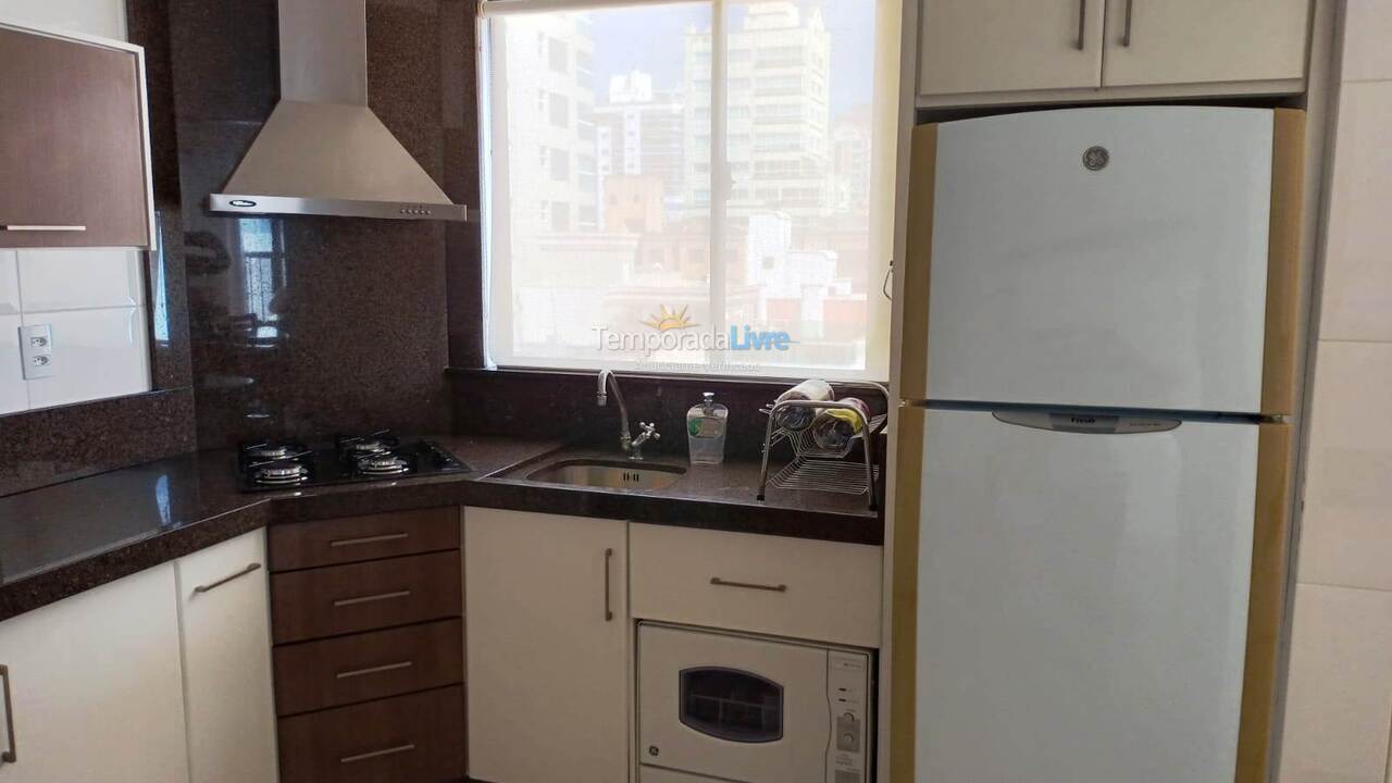 Apartamento para alquiler de vacaciones em Itapema (Meia Praia)