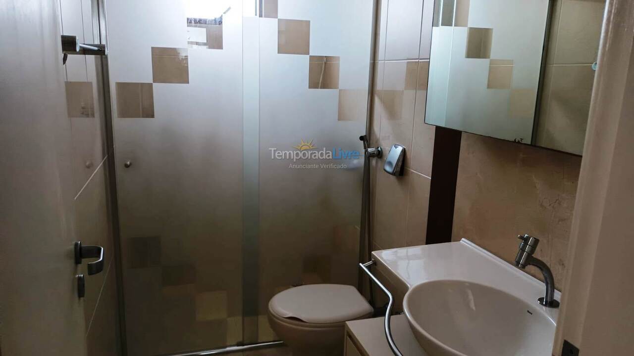 Apartamento para alquiler de vacaciones em Itapema (Meia Praia)