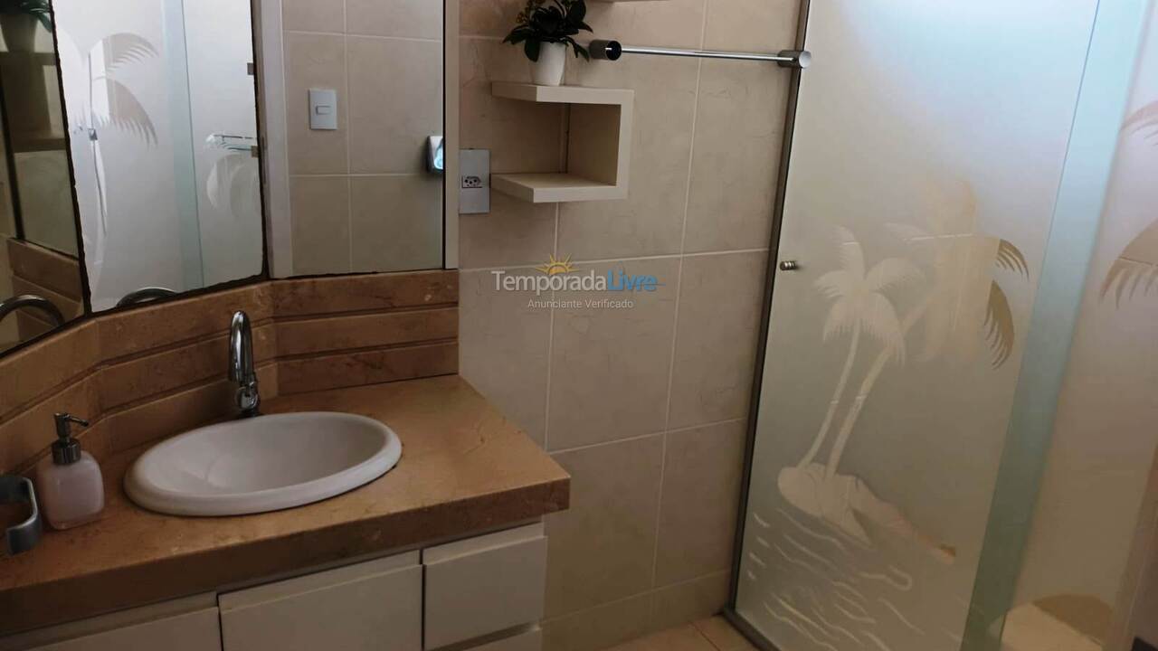 Apartamento para alquiler de vacaciones em Itapema (Meia Praia)