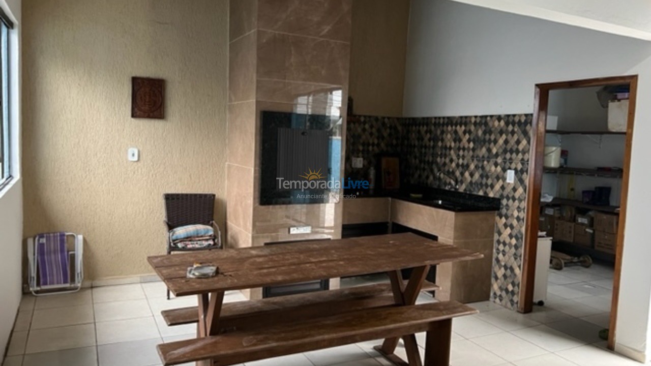 Casa para alquiler de vacaciones em São Francisco do Sul (Enseada)