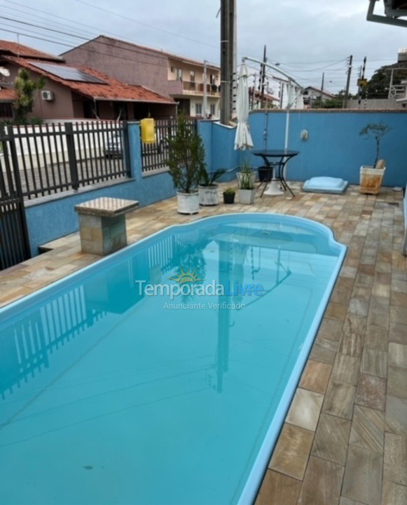 Casa para alquiler de vacaciones em São Francisco do Sul (Enseada)