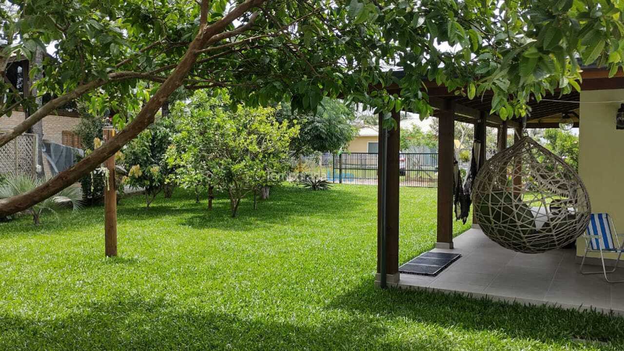 Casa para aluguel de temporada em Imbituba (Praia do Rosa)