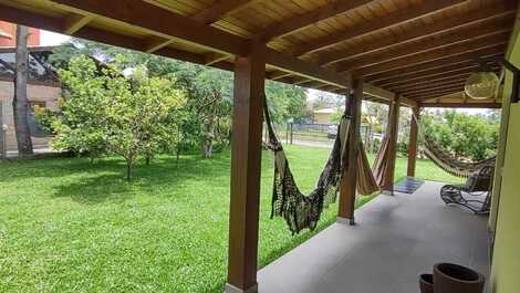 Casa com Piscina Praia do Rosa