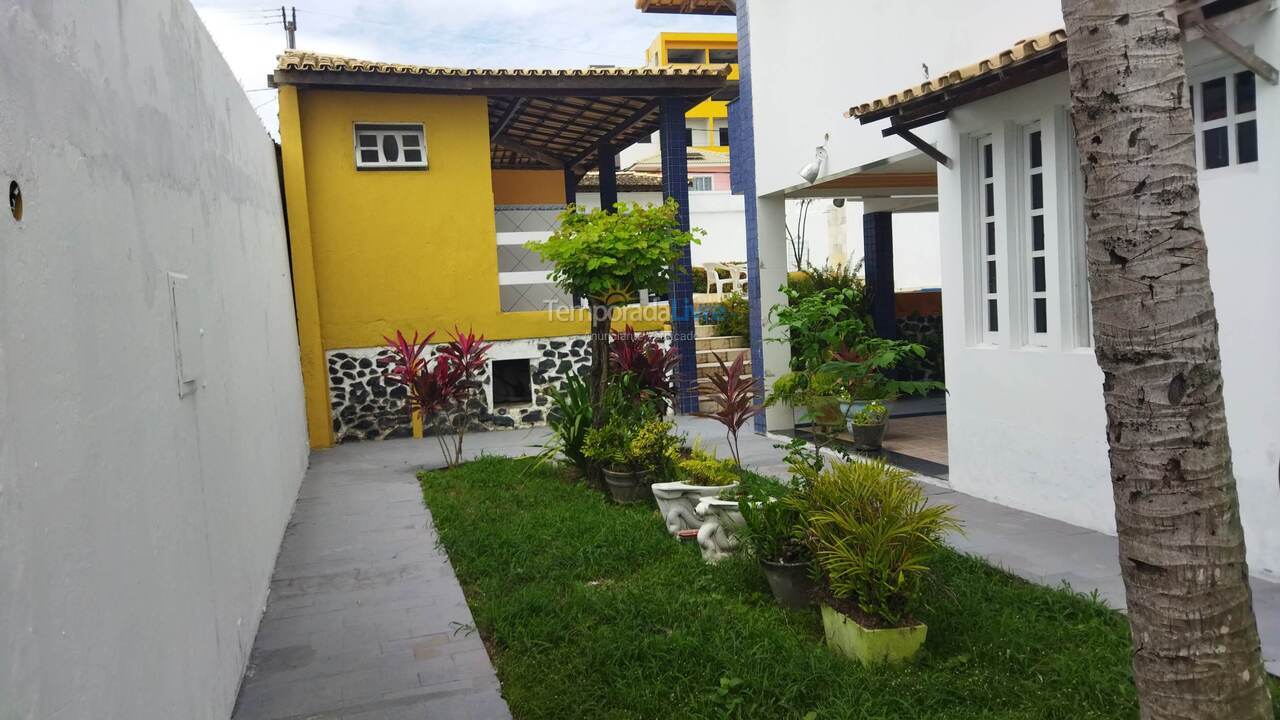 Casa para alquiler de vacaciones em Lauro de Freitas (Praia de Ipitanga)