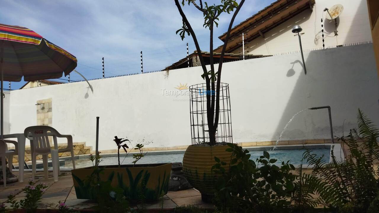 Casa para alquiler de vacaciones em Lauro de Freitas (Praia de Ipitanga)