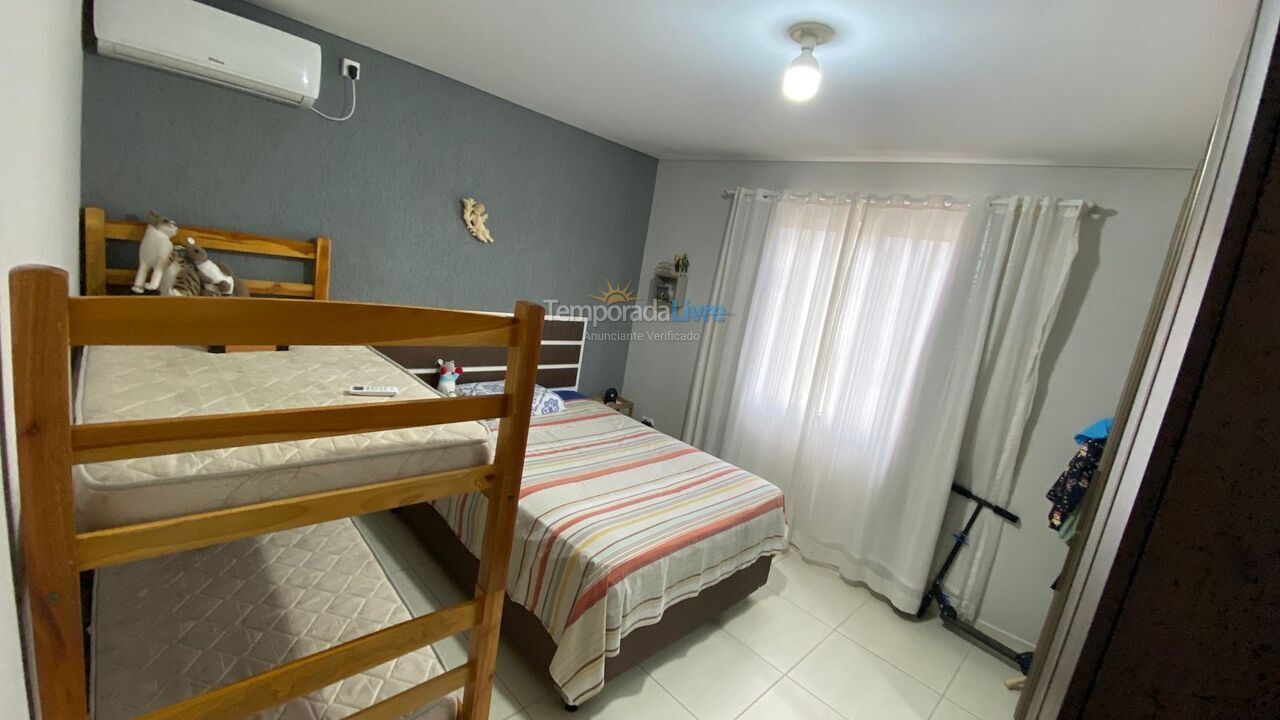 House for vacation rental in Guaratuba (Centro)