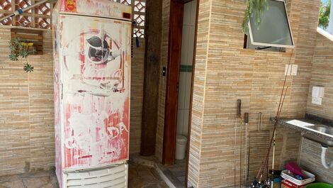 Rent a house with a pool in Guaratuba for the season