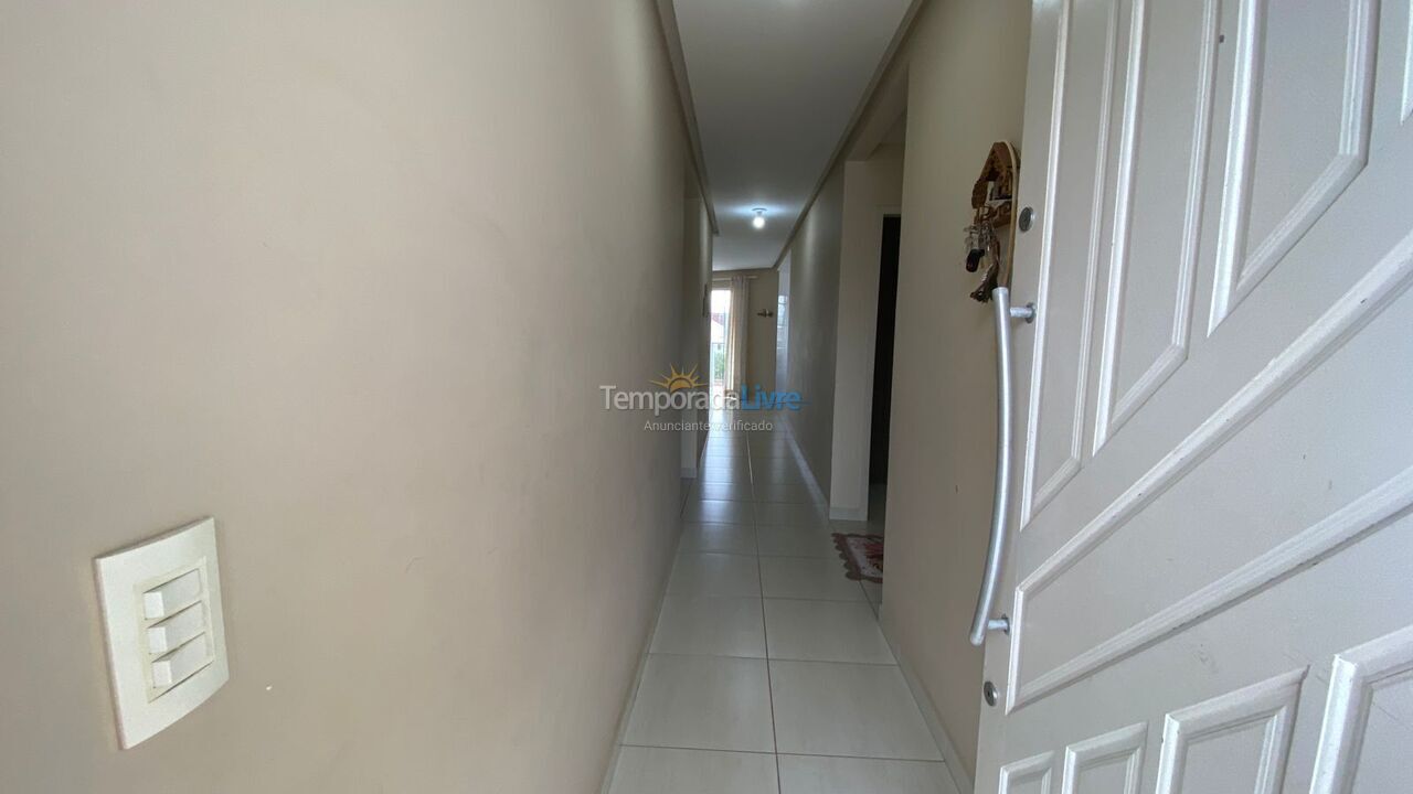 House for vacation rental in Guaratuba (Centro)