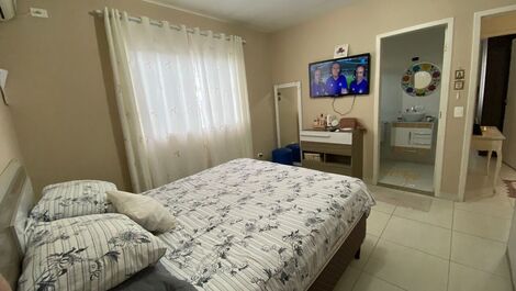 Rent a house with a pool in Guaratuba for the season