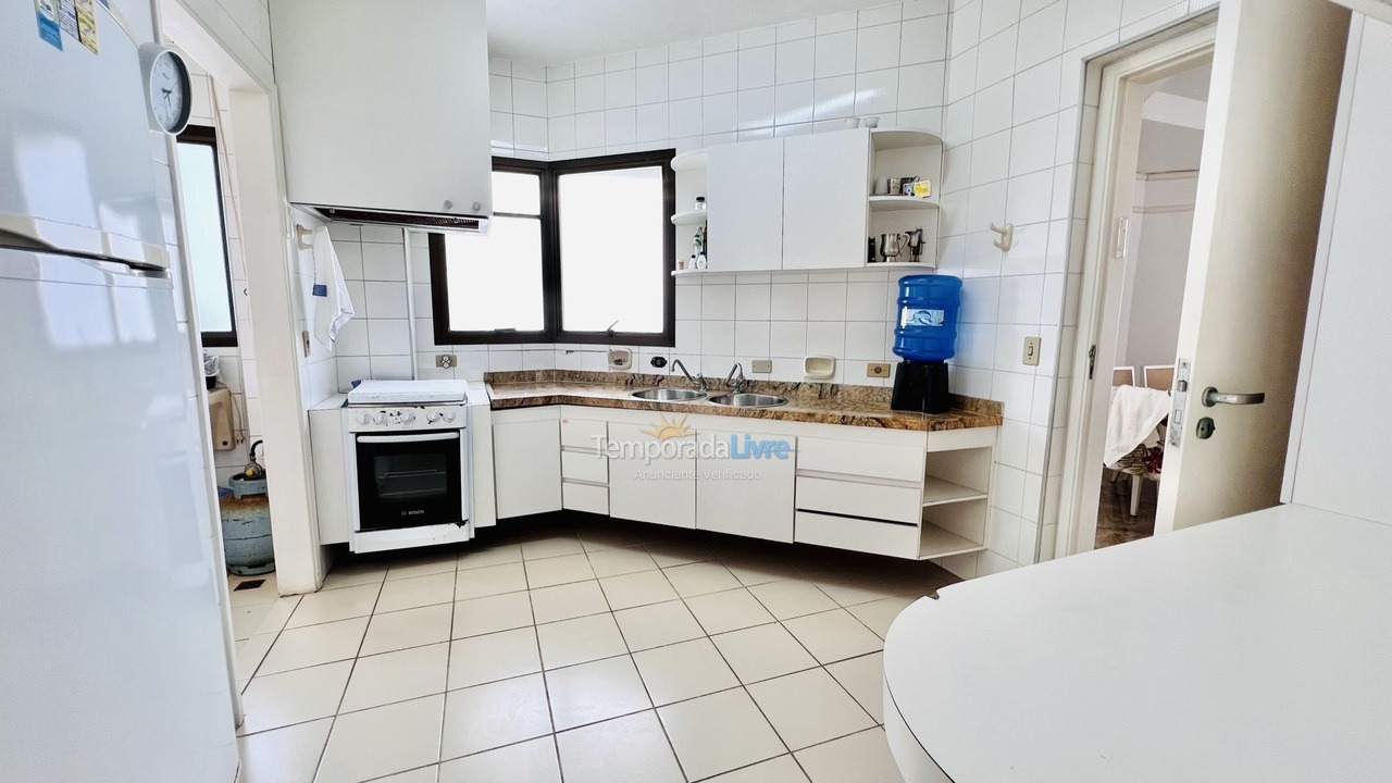 Apartamento para alquiler de vacaciones em Guarujá (Pitangueiras)