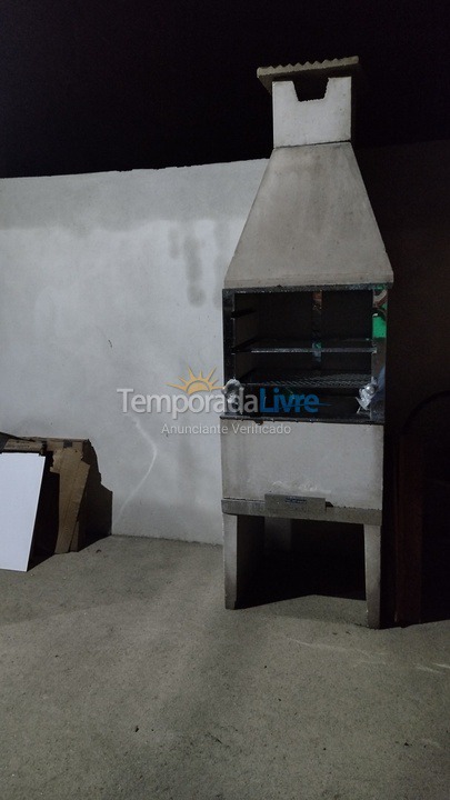 Casa para alquiler de vacaciones em Ilha Comprida (Balneário Mar E Sol)