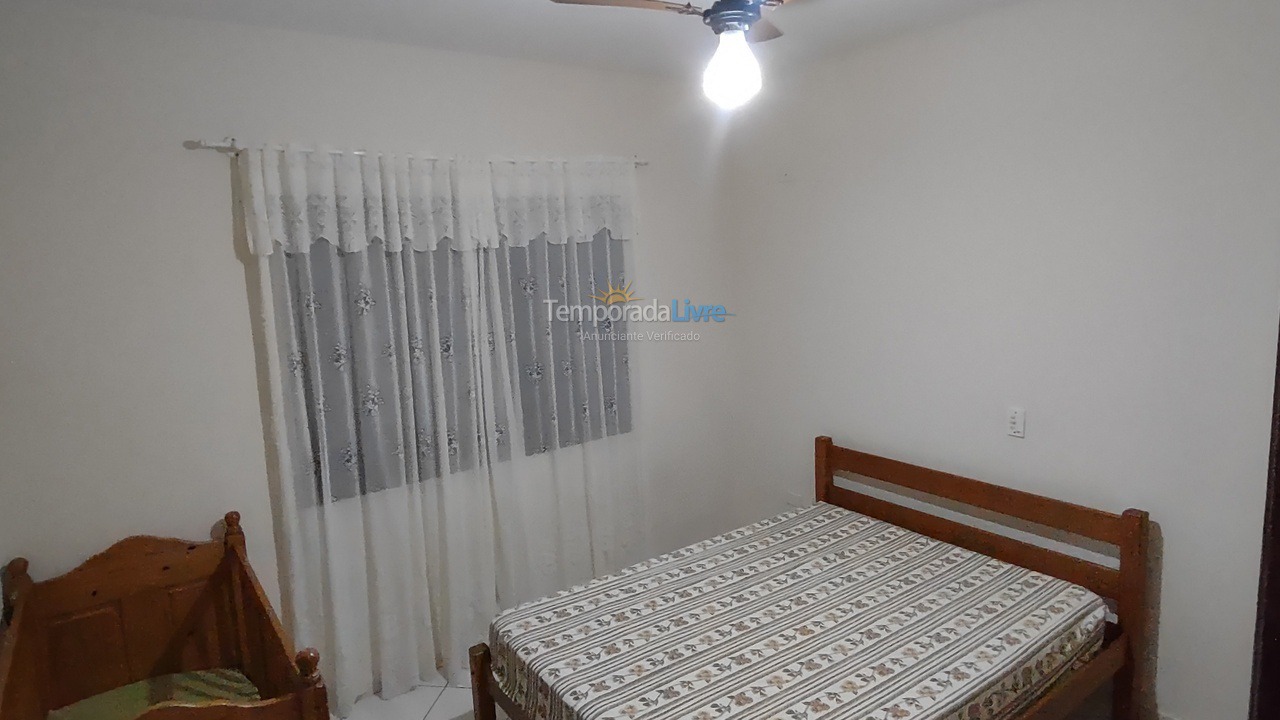 Casa para aluguel de temporada em Guaratuba (Brejatuba)