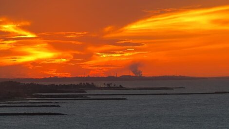 102 Lindo Flat mobiliado com vista lateral mar na Praia de Iracema