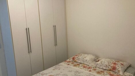 Hermoso apartamento amoblado con vista al mar en Meireles