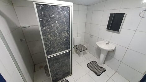 Linda casa com banho natural em Guaramiranga