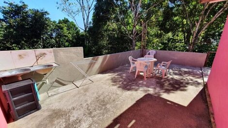 Linda casa com banho natural em Guaramiranga