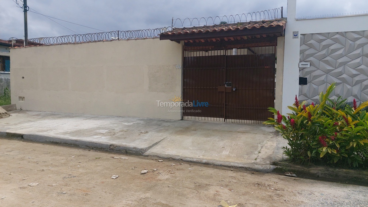 Casa para aluguel de temporada em Ubatuba (Maranduba)