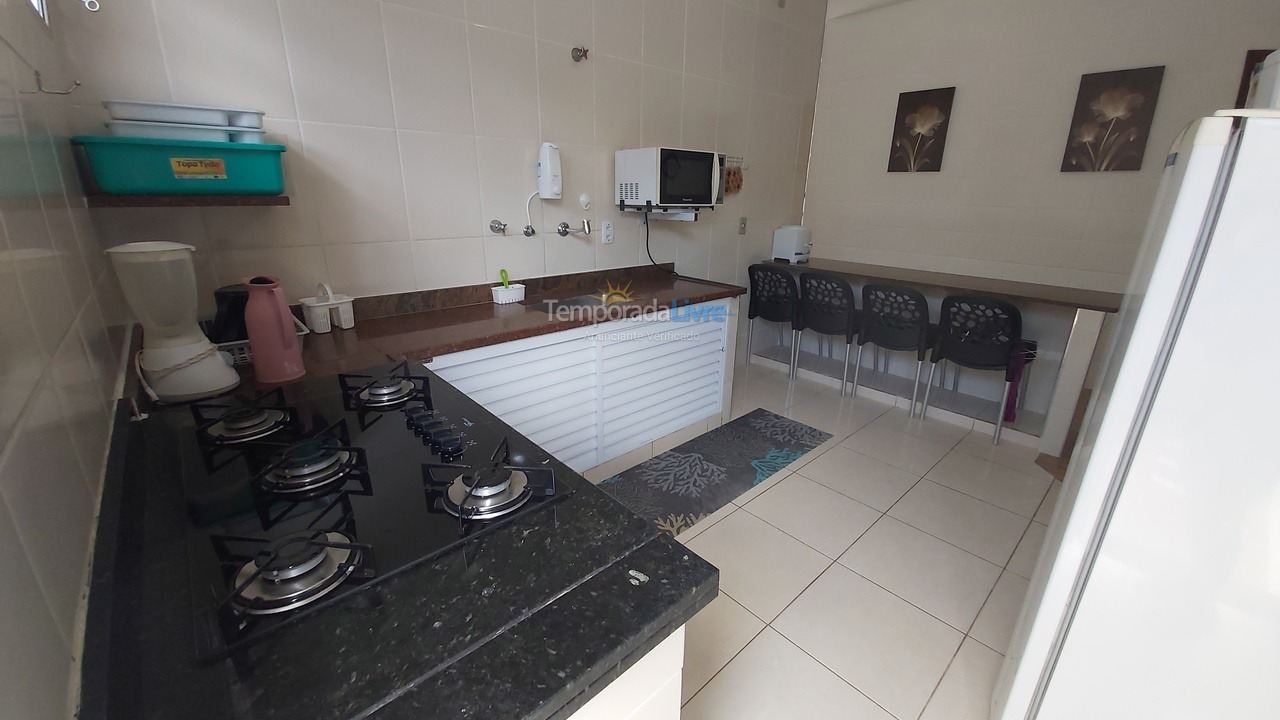 Casa para aluguel de temporada em Ubatuba (Maranduba)