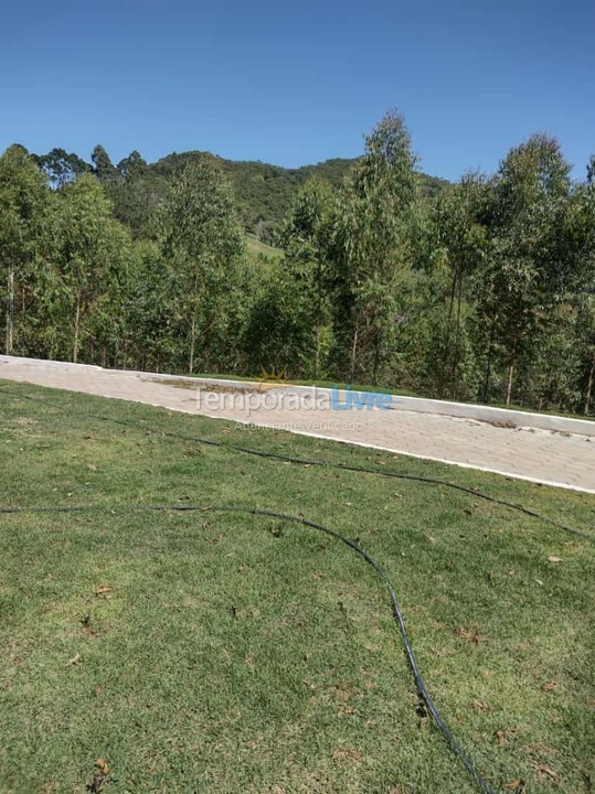 Casa para aluguel de temporada em Nazaré Paulista (Sertãozinho)
