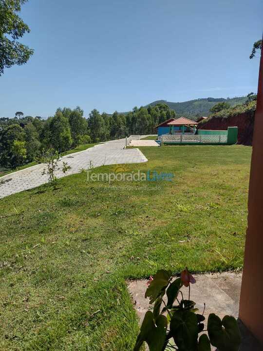Casa para aluguel de temporada em Nazaré Paulista (Sertãozinho)