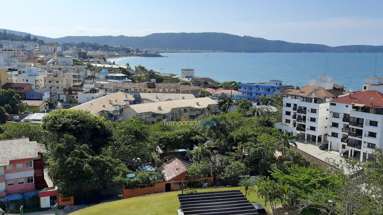 Apartamento para aluguel de temporada em Bombinhas (Praia de Bombinhas)