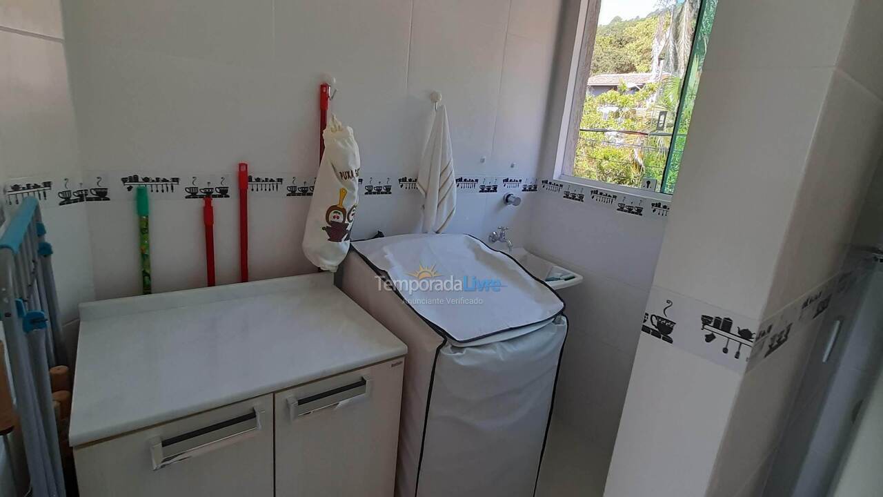 Apartamento para aluguel de temporada em Bombinhas (Praia de Bombinhas)