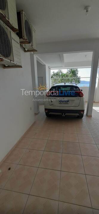 Apartamento para aluguel de temporada em Bombinhas (Praia de Bombinhas)