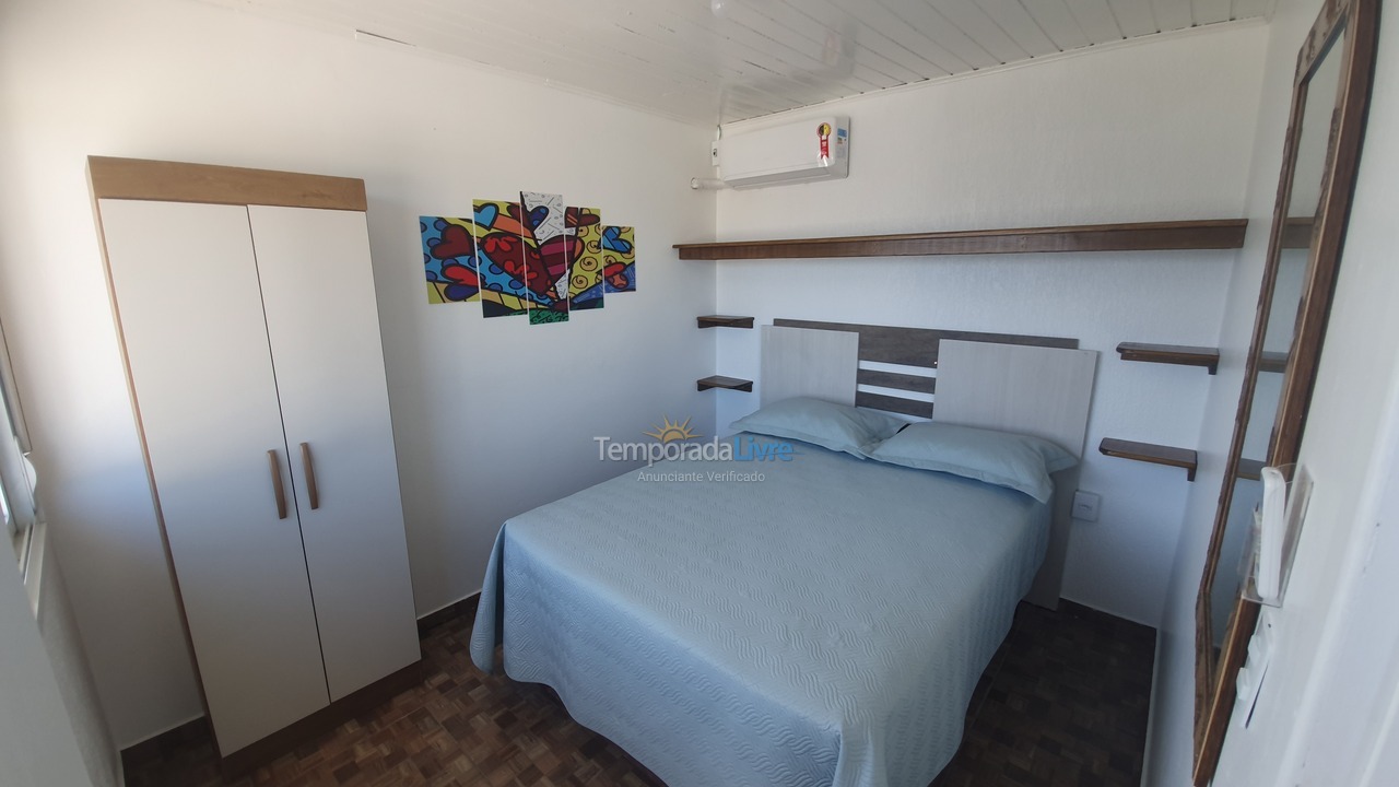 Casa para aluguel de temporada em Palhoça (Praia do Sonho)