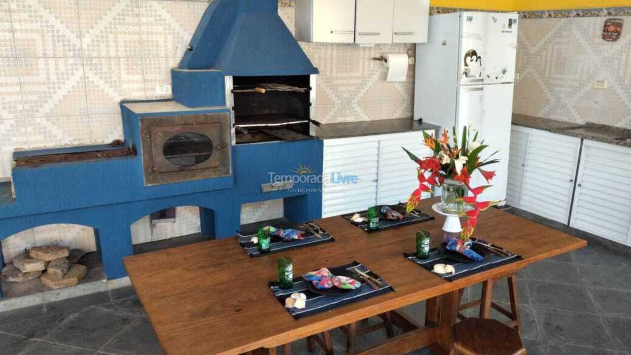 Casa para alquiler de vacaciones em Bertioga (Condominio Morada da Praia)