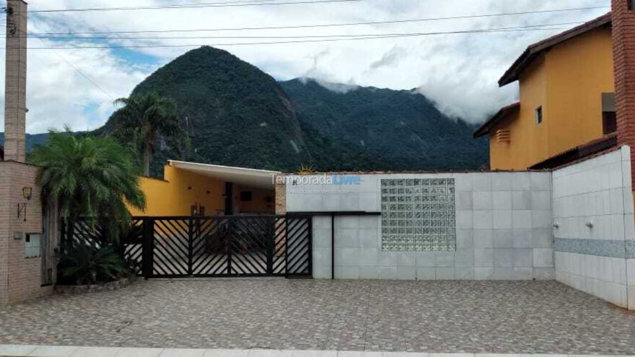 Casa para alquiler de vacaciones em Bertioga (Condominio Morada da Praia)