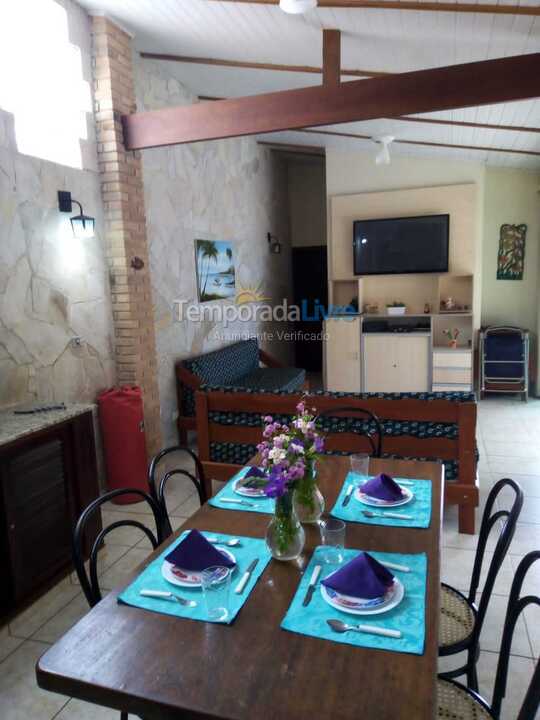 Casa para alquiler de vacaciones em Bertioga (Condominio Morada da Praia)