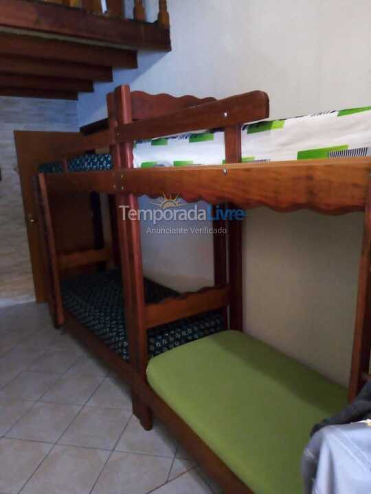Casa para alquiler de vacaciones em Bertioga (Condominio Morada da Praia)