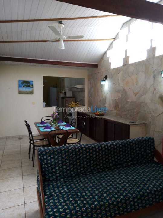 Casa para alquiler de vacaciones em Bertioga (Condominio Morada da Praia)