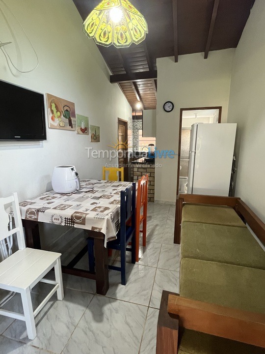 Casa para aluguel de temporada em Garopaba (Praia da Ferrugem)