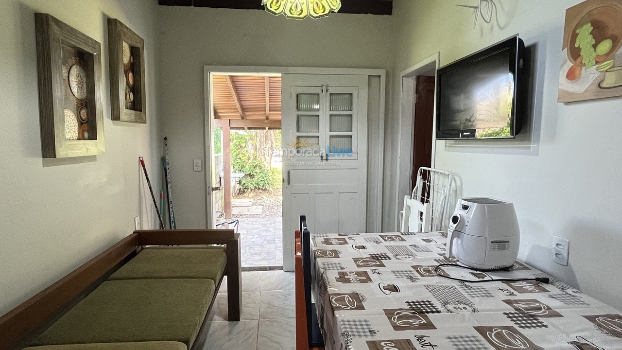 Casa para aluguel de temporada em Garopaba (Praia da Ferrugem)