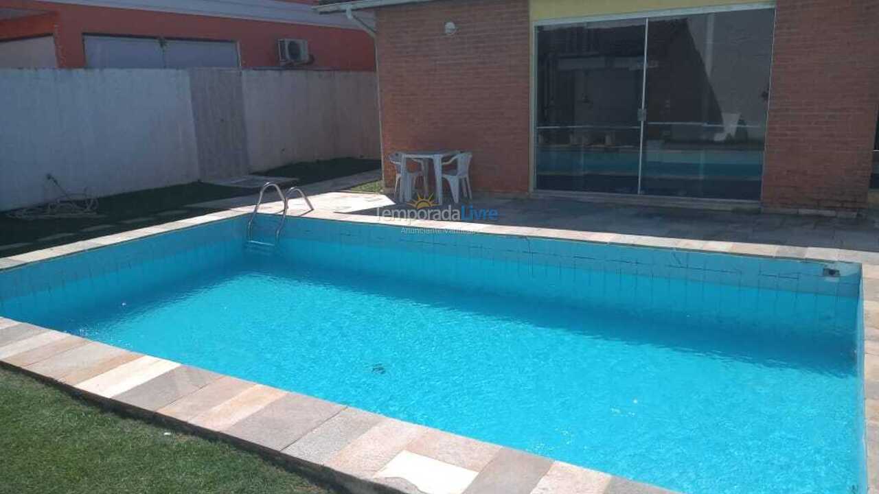 Casa para alquiler de vacaciones em Guarujá (Praia do Pernambuco)