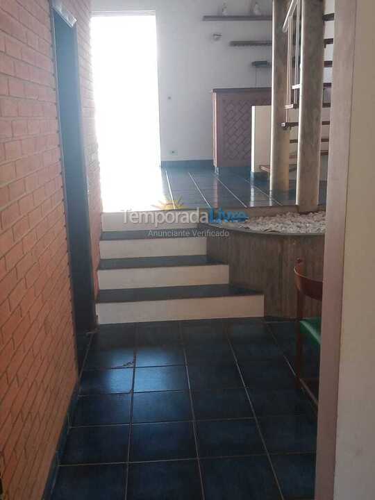 Casa para alquiler de vacaciones em Guarujá (Praia do Pernambuco)