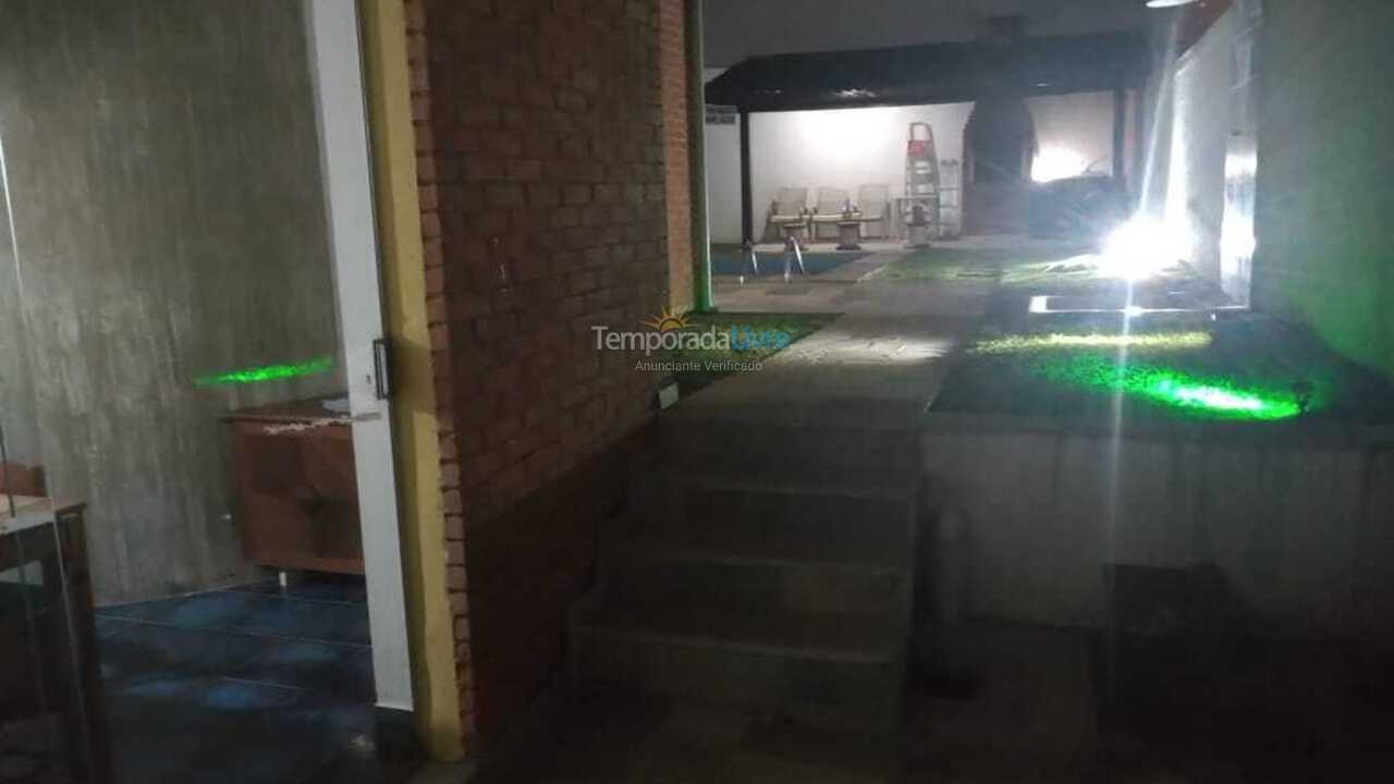 Casa para alquiler de vacaciones em Guarujá (Praia do Pernambuco)