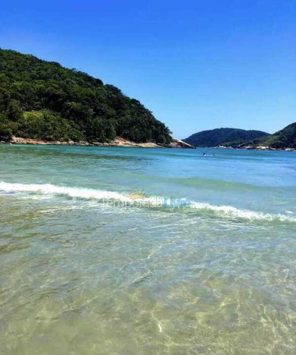 Casa para aluguel de temporada em Guarujá (Praia do Pernambuco)