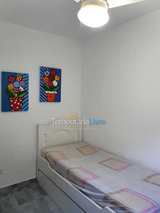 Casa para aluguel de temporada em Guarujá (Praia do Pernambuco)