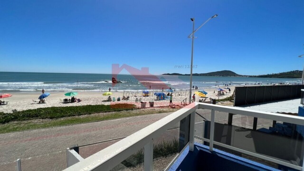 Casa para aluguel de temporada em Bombinhas (Praia de Bombas)