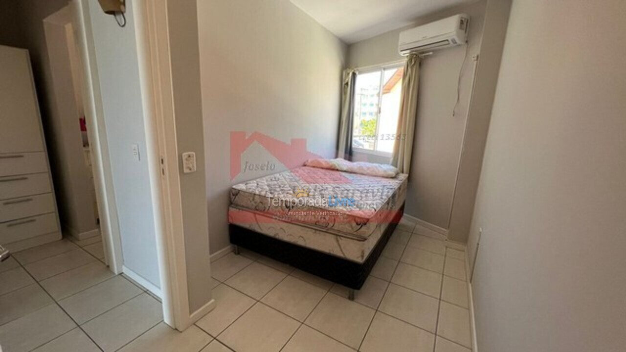 Casa para aluguel de temporada em Bombinhas (Praia de Bombas)