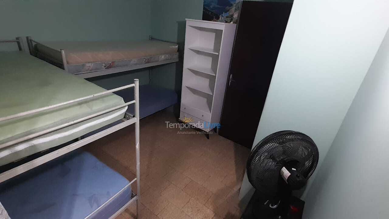 Casa para alquiler de vacaciones em Matinhos (Caiobá)