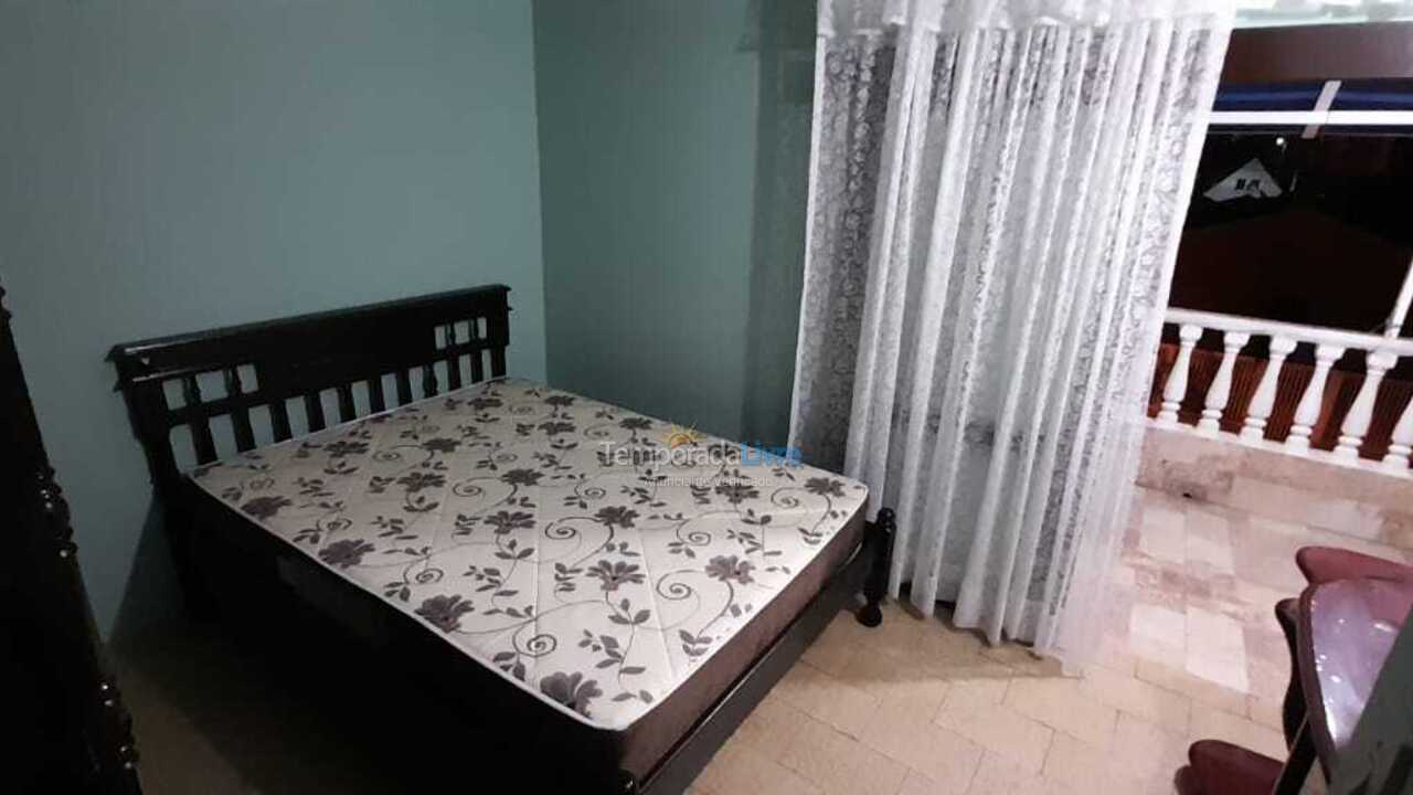 Casa para alquiler de vacaciones em Matinhos (Caiobá)