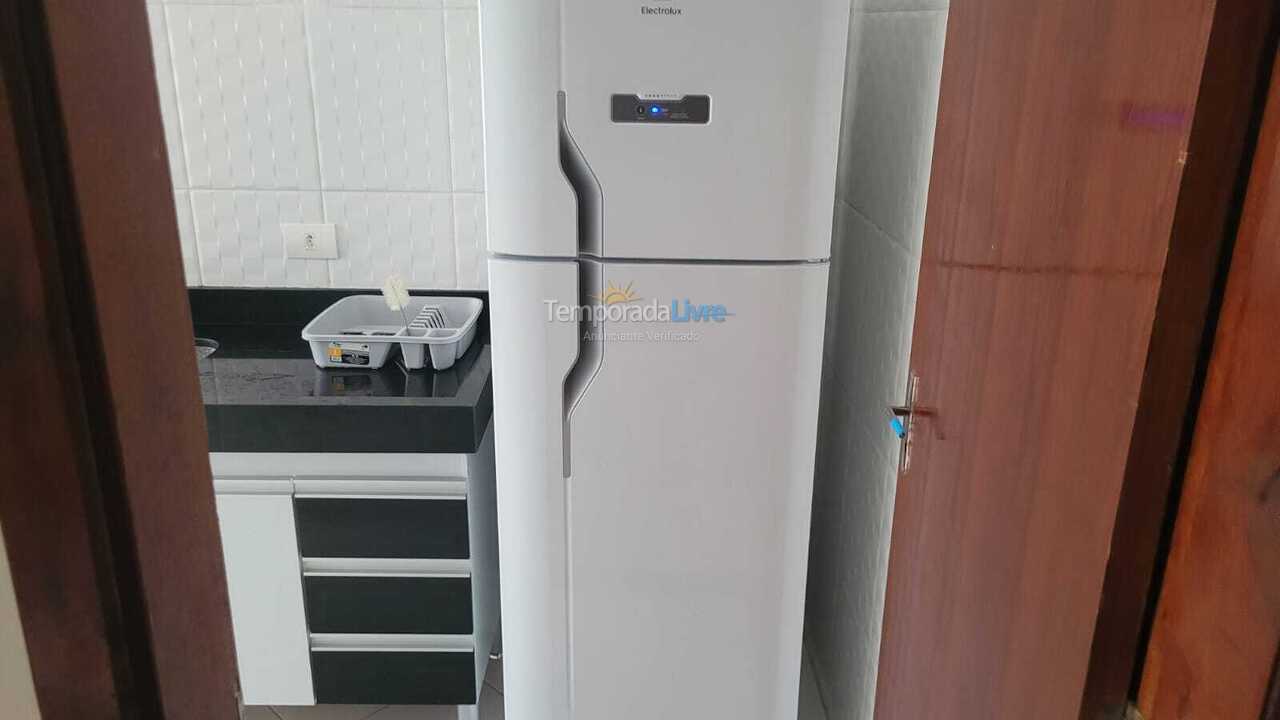 Apartamento para aluguel de temporada em Ubatuba (Praia das Toninhas)