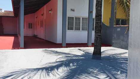 Alquilo una casa en itanhaem