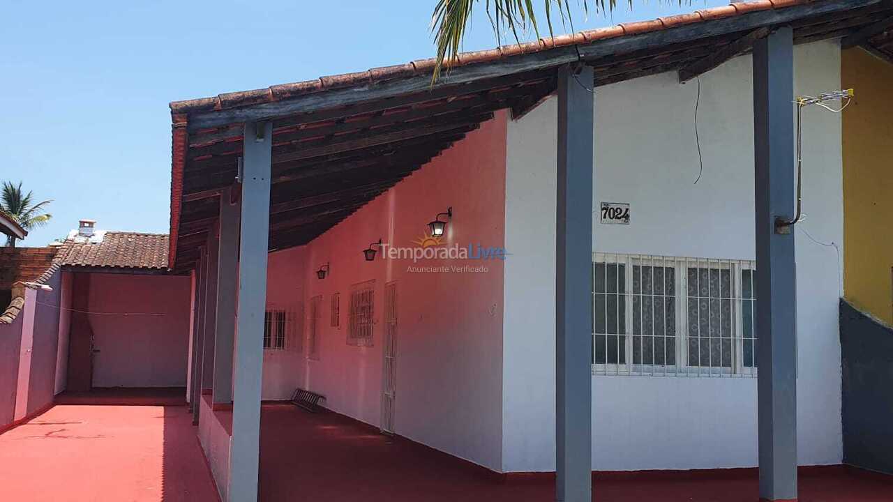 Casa para alquiler de vacaciones em Itanhaém (Campos Eliseos)